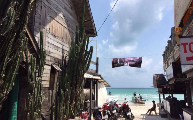 V2 Seagate Hip Hotel - Hostel