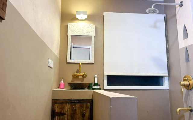 VILLA M,Solitude-1, 3bhk, nrbeach, wifi, pool, Candolim, Goa-by Moh Hospitality