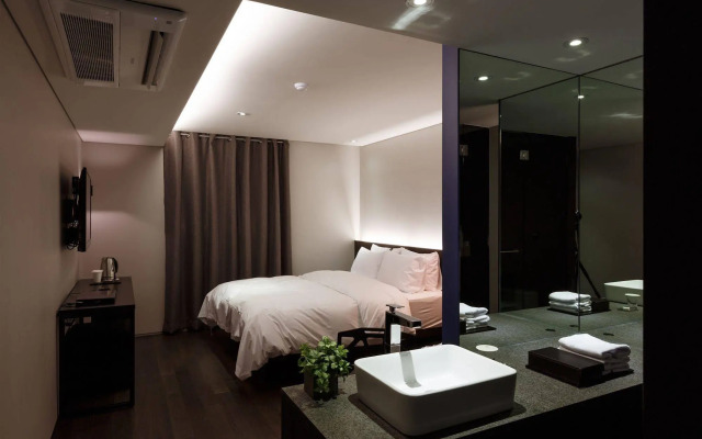 H Hotel Seocho