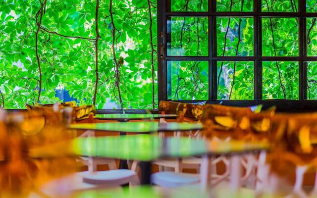 Philoxenia Hotel