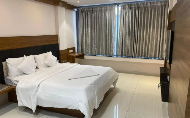 Hotel Chiranjeevi