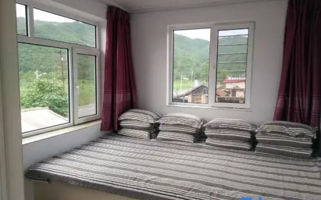 Xiangjiawei Rural Guesthouse