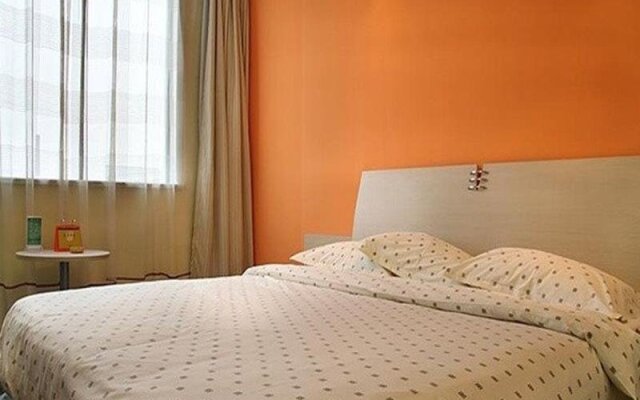 Holiday Star Yiwu Hotel