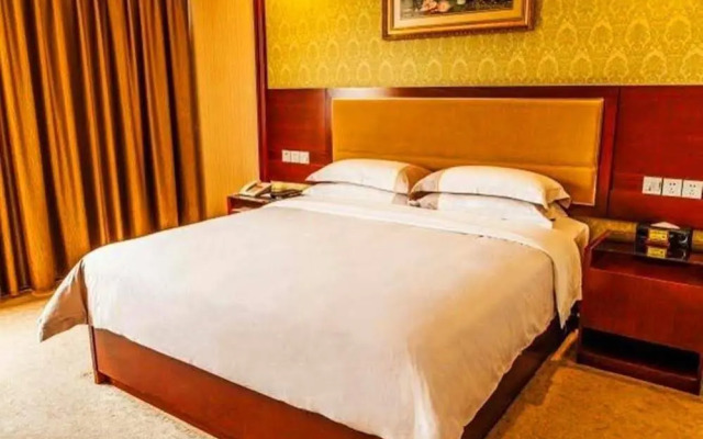 Vienna Hotel Qingyuan Lianjiang Road