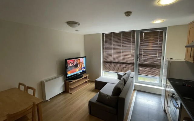 Immaculate 2-bed Duplex Apartment in Leeds