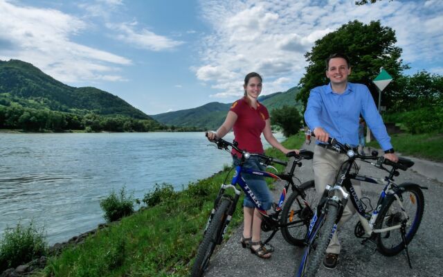 Gartenhotel & Weingut Pfeffel Dürnstein