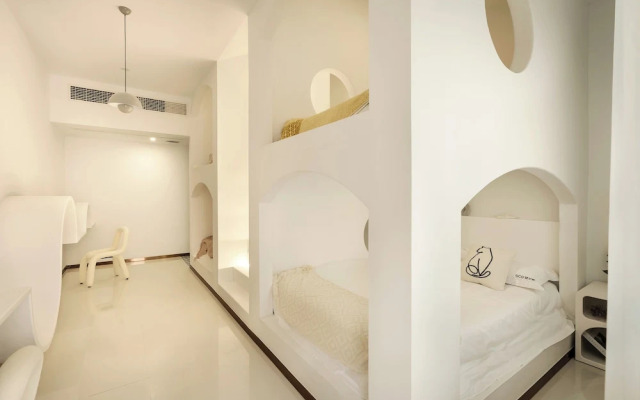 Shanghai MOCOKI hotel