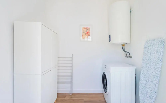 Seaside Modern Flat II at Cascais