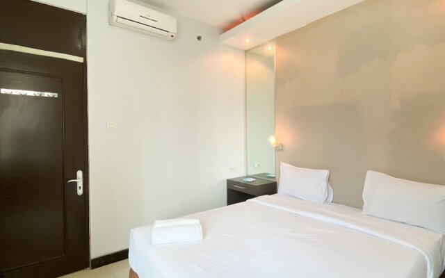 Homey 2Br Apartment Crown Court Executive Condominium