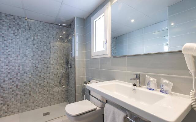 Hotel Club Calimera es Talaial