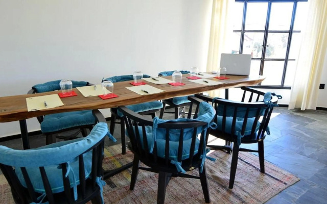 Mola Cunda Hotel
