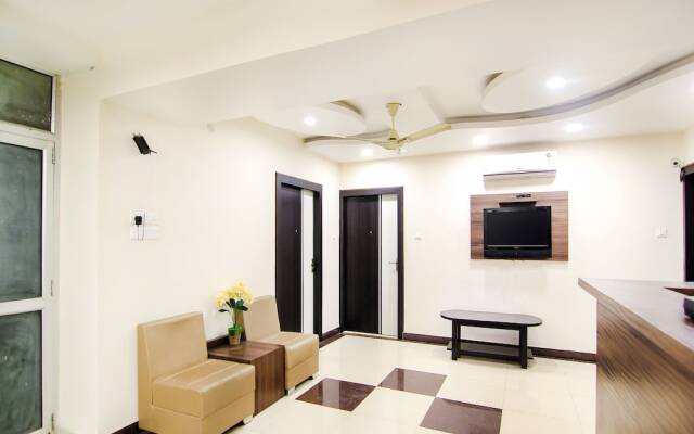 OYO 13932 Hotel Pushpanjali