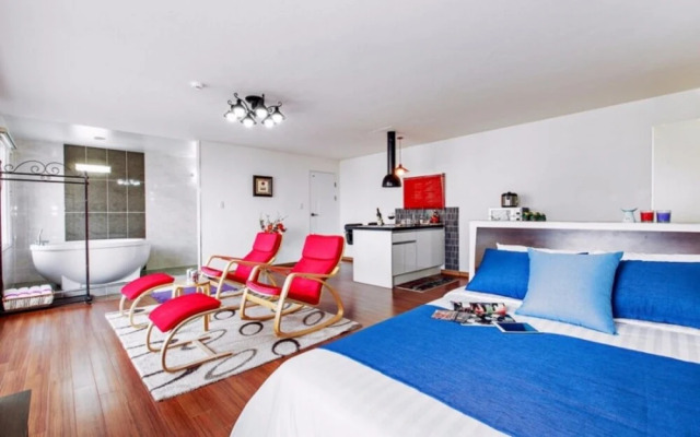 Jecheon Montmartre Pension
