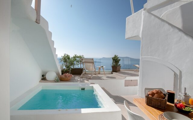 Globe Suites