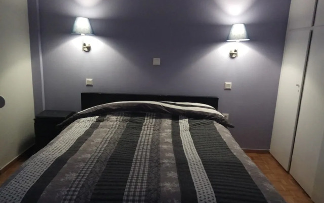 Grandma Vasiliki Rooms To Let