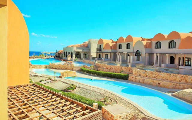 Rohanou Beach Resort