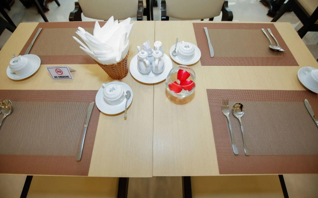 Aluna Ben Thanh Hotel