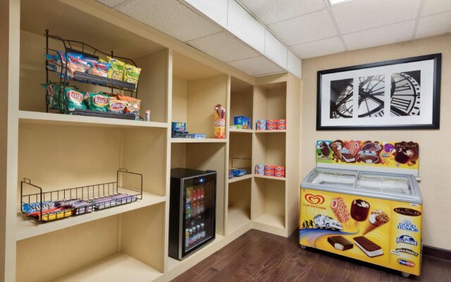 Country Inn & Suites by Radisson, Savannah Gateway, GA