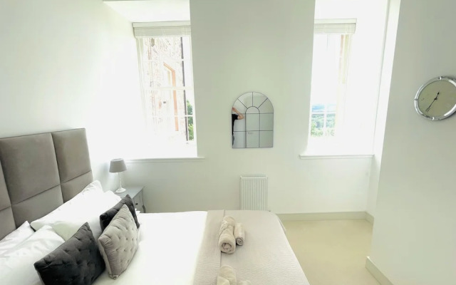 Great Glen Townhouse