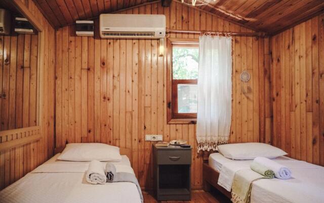 Base Bungalow Olympos