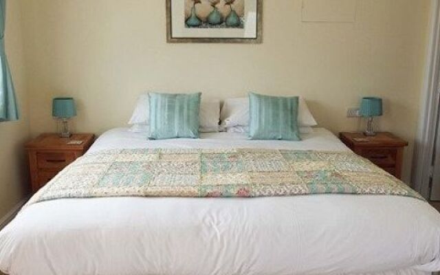 Yeoman's Acre Bed and Breakfast