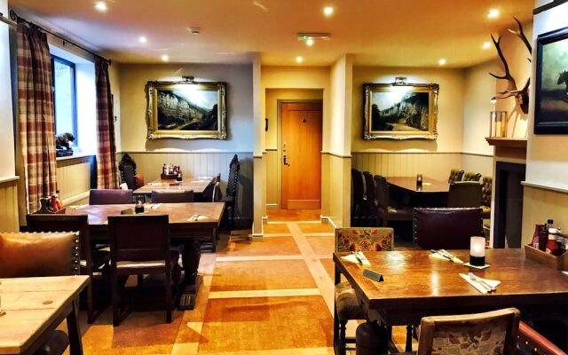 The Moon Inn at Stoney Middleton