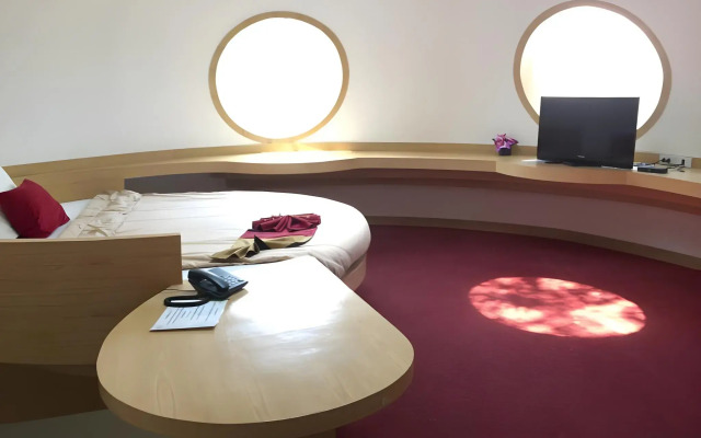 DNA Super Ozone Resort KhaoYai