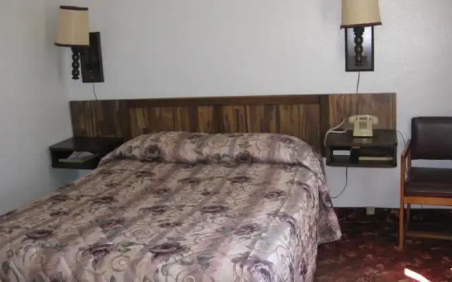 Economy Inn
