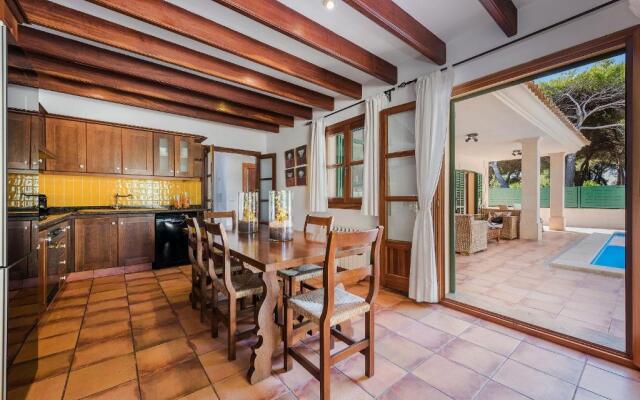 Casa Martina - Private Pool & 150m from the Beach