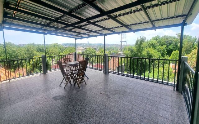 Tresna Villa 7