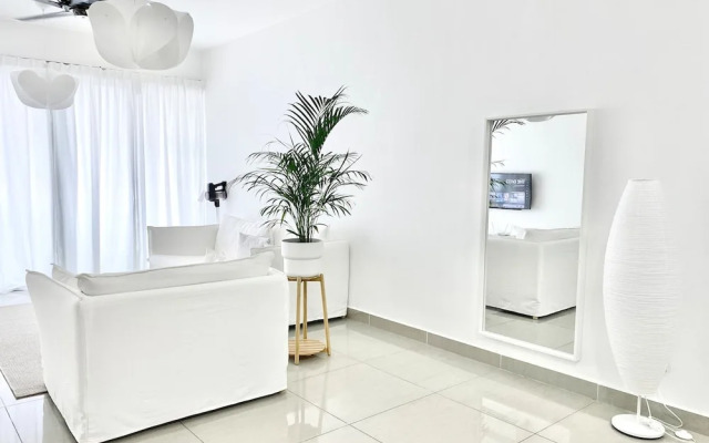 Amerin Residence Mall Apartments