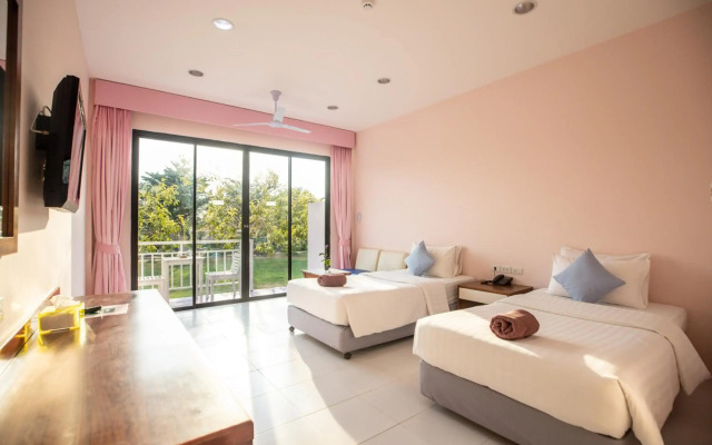 Xanadu Beach Resort