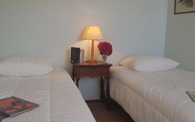 Villa in Plougasnou With Stunning Sea Views