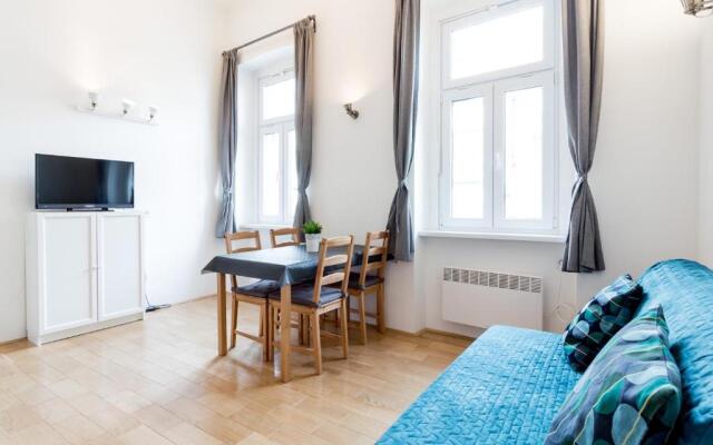 Flexible SelfCheckIns 13 & 14 - Le Petit & Le Grand Zagreb - Centre - New - Apartments Repinc