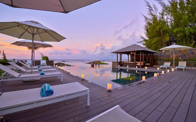 Bon Azur Elegant Suites & Penthouses by Lov