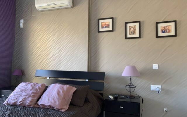 TGS & RUMEX Suites Banus