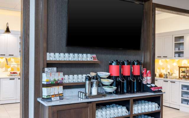 Hyatt Place Flint / Grand Blanc