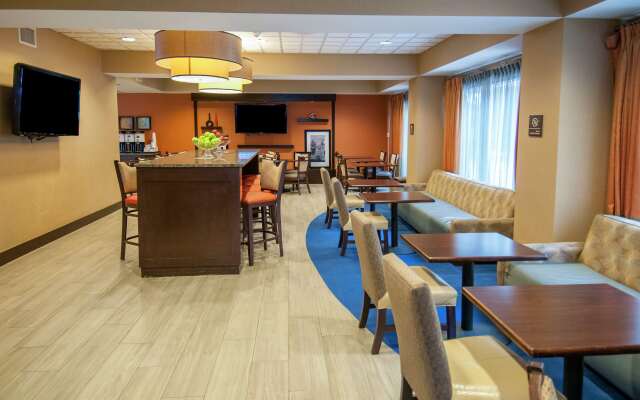 Hampton Inn Metairie