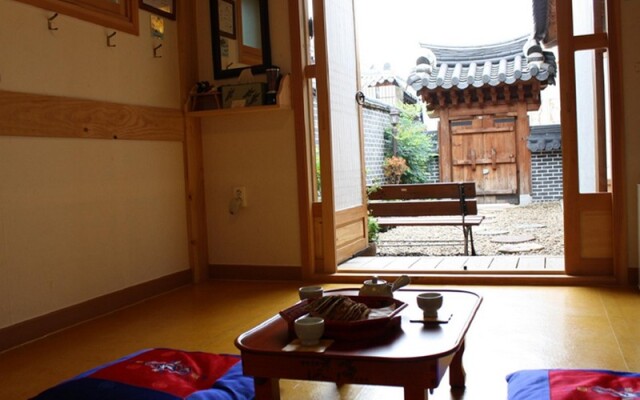 Hongranmiduk Hanok Guesthouse