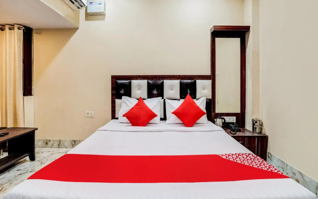 OYO 38027 Hotel Ashoka by OYO Rooms