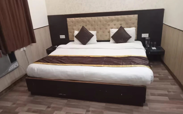 Hotel Sparsh by Clark’s collection