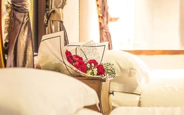 Lijin Holiday Hotel
