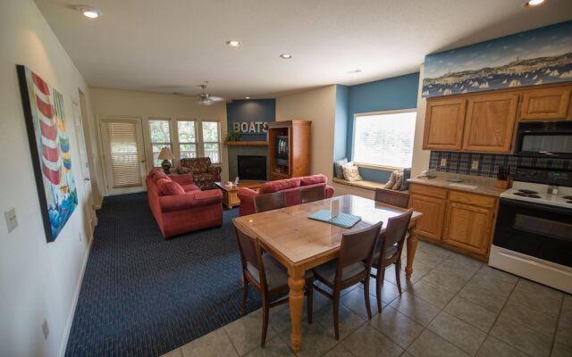 Ramada by Wyndham Branson Yacht Club