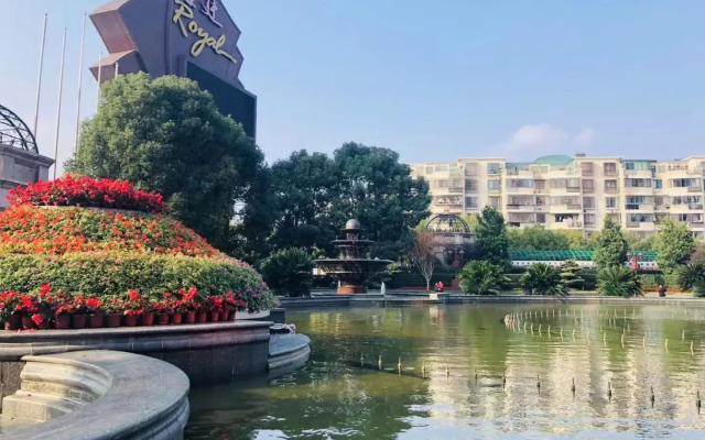 Royal International Hotel