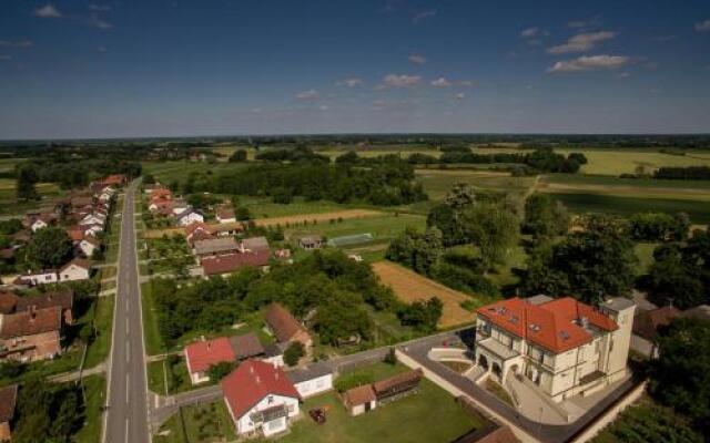 Hotel Kurija Janković