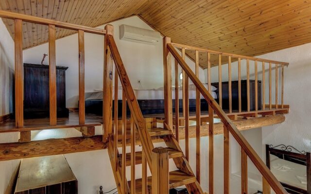 Dream 1 -traditional House With Pool To Share