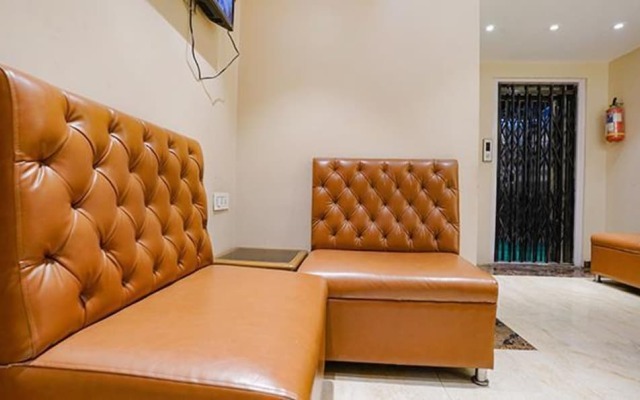 Fabhotel New Prince Palace