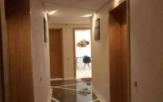 Apartment Modern, 2chambres,2terrasse,iptv,parking