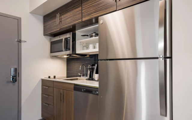 MainStay Suites Gaylord