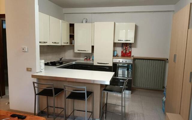 senza pensieri VIA DIAZ 44